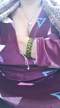 Snapshot of Kavya_XX chatting on December 2024 04:56:02 AM Kavya XX online show from December 2024 04:56:02 AM