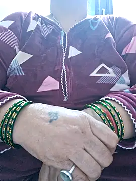 Snapshot of Kavya_XX chatting on December 2024 05:29:02 PM Kavya XX online show from December 2024 05:29:02 PM