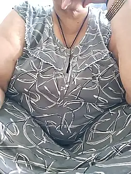 Snapshot of Kavya_XX chatting on September 2025 05:40:02 AM Kavya XX online show from September 2025 05:40:02 AM