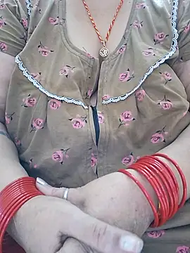 Snapshot of Kavya_XX chatting on September 2025 04:43:02 PM Kavya XX online show from September 2025 04:43:02 PM