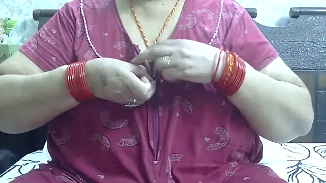 Snapshot of Kavya_XX chatting on September 2025 06:28:02 AM Kavya XX online show from September 2025 06:28:02 AM