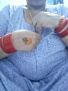 Snapshot of Kavya_XX chatting on September 2025 05:51:02 PM Kavya XX online show from September 2025 05:51:02 PM