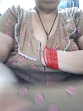 Snapshot of Kavya_XX chatting on October 2025 03:54:01 PM Kavya XX online show from October 2025 03:54:01 PM