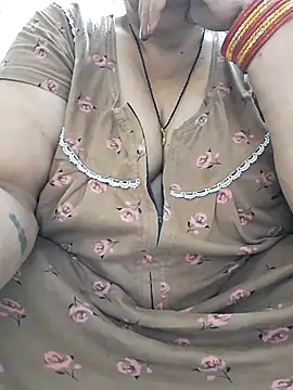 Snapshot of Kavya_XX chatting on October 2025 01:50:01 AM Kavya XX online show from October 2025 01:50:01 AM