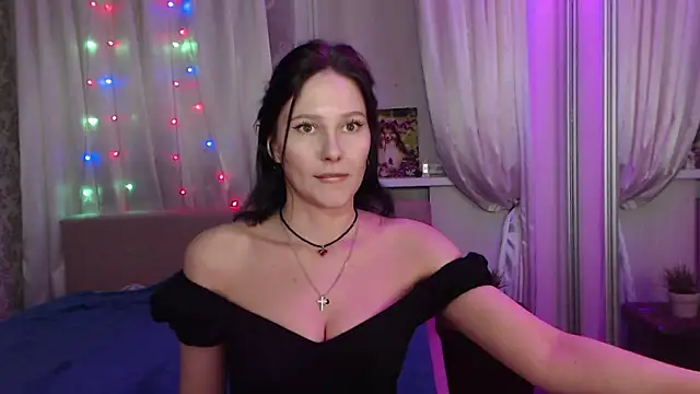 Snapshot of Zlata888 chatting on April 2026 05:39:02 PM Zlata888 online show from April 2026 05:39:02 PM