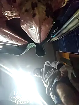 Snapshot of jakerusso chatting on October 2025 06:33:01 AM jakerusso online show from October 2025 06:33:01 AM