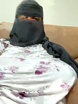 Snapshot of Submissive_Arab chatting on October 2025 12:37:01 PM Submissive Arab online show from October 2025 12:37:01 PM