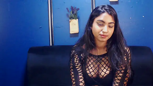 Delilah Blazee online show from March 2025 10:30:02 AM