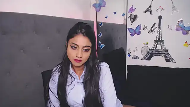 Delilah Blazee online show from October 2025 12:52:02 AM