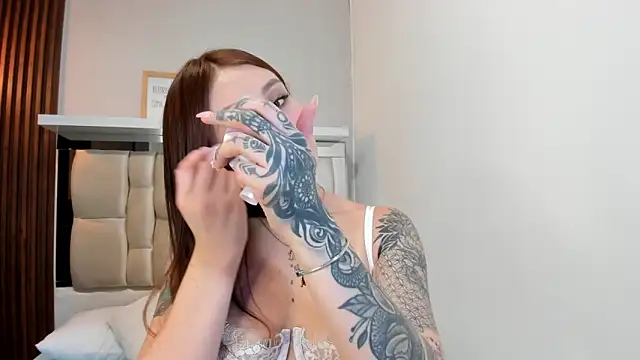 LANA-JONNES online show from March 2025 03:02:02 AM