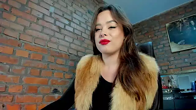 Snapshot of MistressMilana chatting on May 2026 12:45:02 PM MistressMilana online show from May 2026 12:45:02 PM