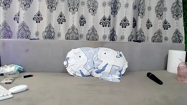 Snapshot of sweetdaiana23 chatting on April 2026 12:35:01 AM sweetdaiana23 online show from April 2026 12:35:01 AM