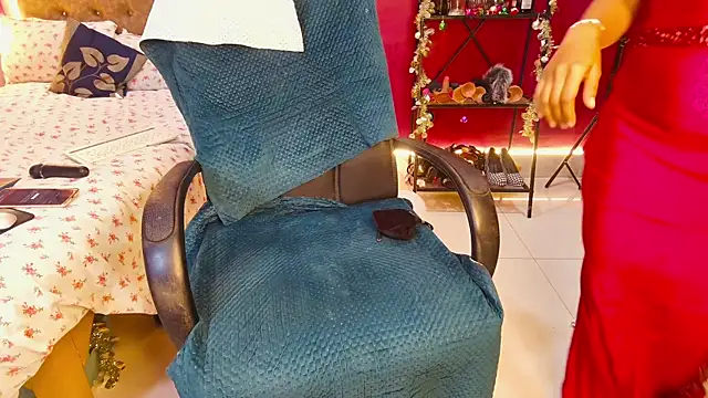 Snapshot of Naughty_nightz chatting on January 2025 05:31:01 PM Naughty nightz online show from January 2025 05:31:01 PM