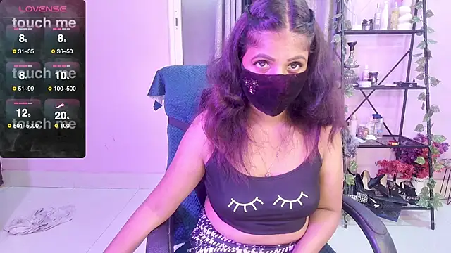 Snapshot of Naughty_nightz chatting on September 2025 06:02:01 AM Naughty nightz online show from September 2025 06:02:01 AM