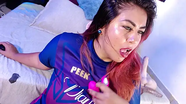 gatuwildhott online show from October 2025 07:53:02 PM