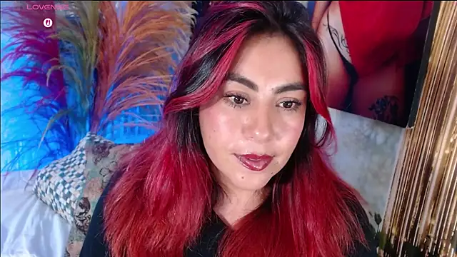 Snapshot of gatuwildhott chatting on April 2026 02:09:02 AM gatuwildhott online show from April 2026 02:09:02 AM
