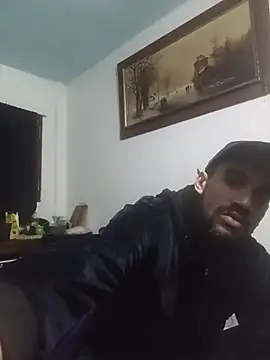 agustinosemperfi online show from July 2026 10:56:02 PM