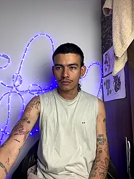 sorry-mom69 online show from December 2025 12:01:01 PM