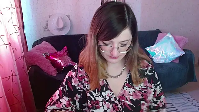 Arielsssplash online show from March 2026 06:40:01 AM