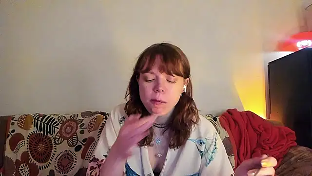 Snapshot of ClancyMorissey chatting on January 2025 09:51:01 PM ClancyMorissey online show from January 2025 09:51:01 PM