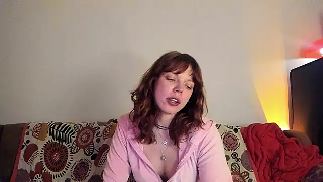 Snapshot of ClancyMorissey chatting on January 2025 10:13:02 PM ClancyMorissey online show from January 2025 10:13:02 PM