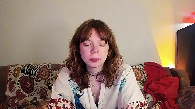 Snapshot of ClancyMorissey chatting on January 2025 08:44:01 PM ClancyMorissey online show from January 2025 08:44:01 PM