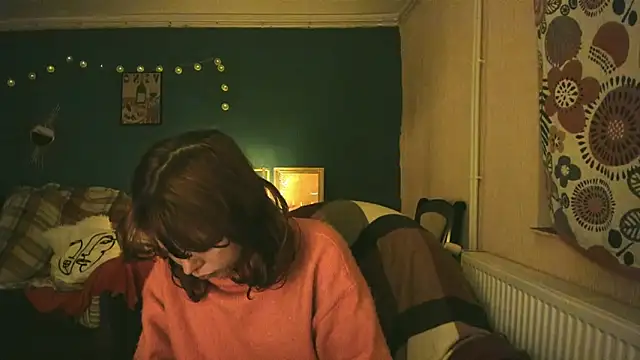 Snapshot of ClancyMorissey chatting on February 2025 11:35:01 PM ClancyMorissey online show from February 2025 11:35:01 PM