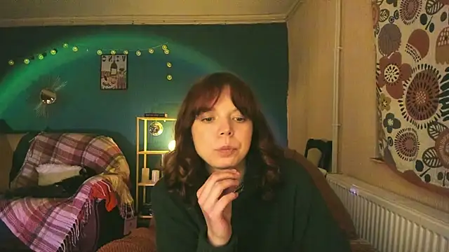 Snapshot of ClancyMorissey chatting on February 2025 11:34:02 PM ClancyMorissey online show from February 2025 11:34:02 PM