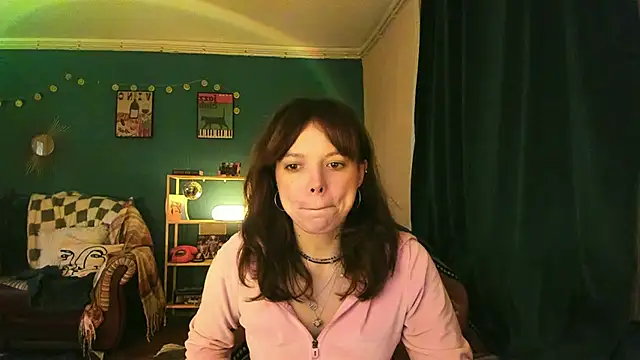 Snapshot of ClancyMorissey chatting on October 2025 07:14:01 PM ClancyMorissey online show from October 2025 07:14:01 PM