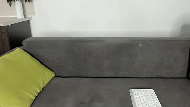 Snapshot of miss_emily_ chatting on December 2024 09:54:02 PM miss emily  online show from December 2024 09:54:02 PM