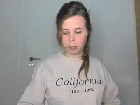 Snapshot of loveis007 chatting on March 2025 09:48:02 PM loveis007 online show from March 2025 09:48:02 PM