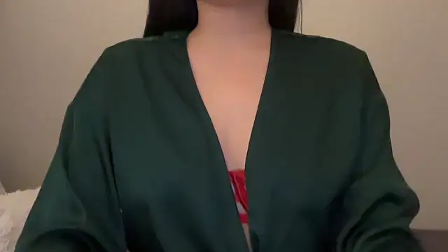 Snapshot of VannaDon chatting on November 2025 03:23:02 PM VannaDon online show from November 2025 03:23:02 PM