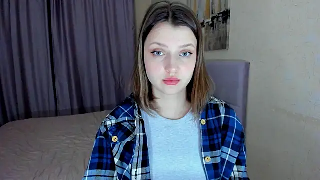 Snapshot of SoniNesti chatting on February 2026 02:54:02 PM SoniNesti online show from February 2026 02:54:02 PM