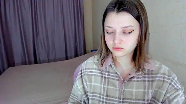 Snapshot of SoniNesti chatting on February 2026 03:06:01 PM SoniNesti online show from February 2026 03:06:01 PM
