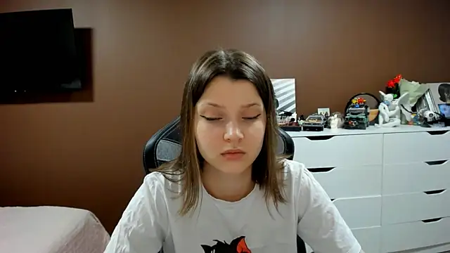 Snapshot of SoniNesti chatting on March 2026 03:07:02 PM SoniNesti online show from March 2026 03:07:02 PM