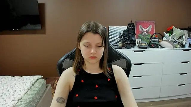 Snapshot of SoniNesti chatting on May 2026 02:44:02 PM SoniNesti online show from May 2026 02:44:02 PM