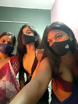 cutee  crazy online show from January 2026 02:12:02 PM