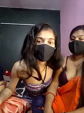 Snapshot of cutee__crazy chatting on March 2026 02:23:02 PM cutee crazy online show from March 2026 02:23:02 PM