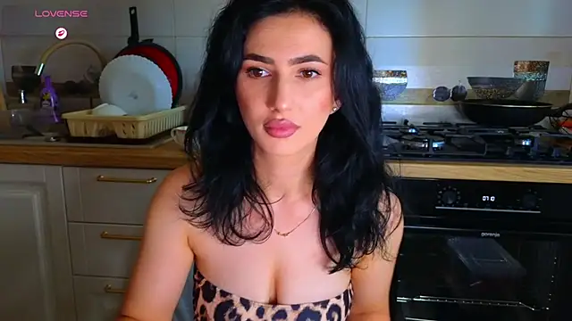 Snapshot of BbyKristy chatting on July 2026 04:10:01 AM BbyKristy online show from July 2026 04:10:01 AM
