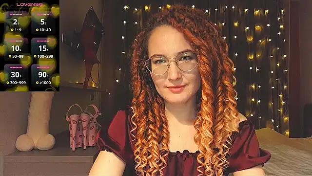 Snapshot of AgnesGraham chatting on December 2024 10:28:02 PM AgnesGraham online show from December 2024 10:28:02 PM