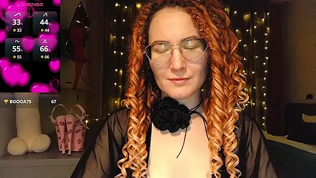 Snapshot of AgnesGraham chatting on December 2024 01:01:02 AM AgnesGraham online show from December 2024 01:01:02 AM