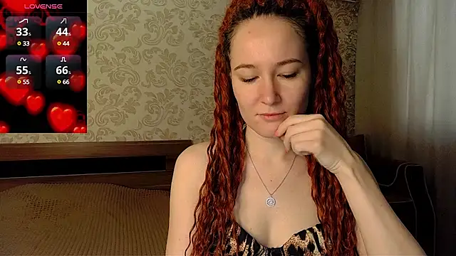 Snapshot of AgnesGraham chatting on March 2025 02:37:01 PM AgnesGraham online show from March 2025 02:37:01 PM