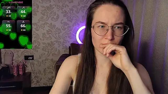 Snapshot of AgnesGraham chatting on March 2026 09:04:02 PM AgnesGraham online show from March 2026 09:04:02 PM