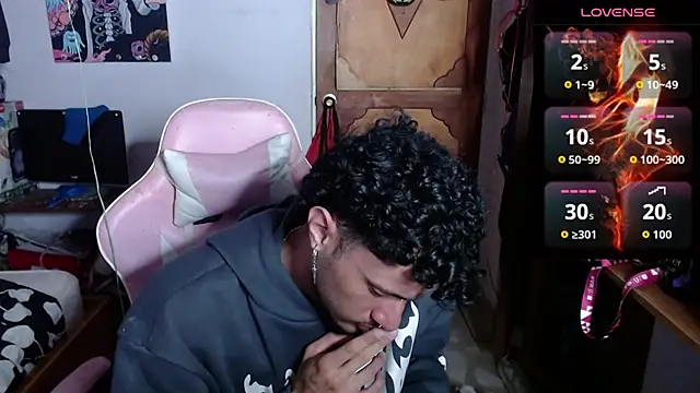 Apolo S online show from April 2026 04:48:01 AM