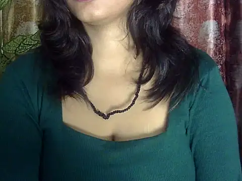 Snapshot of SEXY-MAHI- chatting on December 2024 05:15:02 PM SEXY-MAHI- online show from December 2024 05:15:02 PM