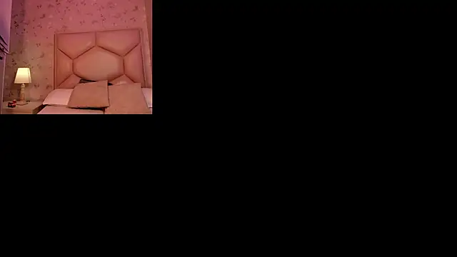 Snapshot of ambar_sullivan chatting on October 2025 11:32:02 AM ambar sullivan online show from October 2025 11:32:02 AM