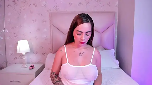 Snapshot of ambar_sullivan chatting on December 2025 11:37:01 AM ambar sullivan online show from December 2025 11:37:01 AM