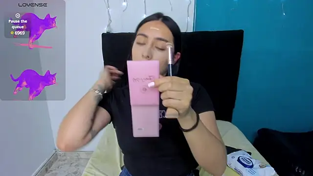 isabella jade online show from February 2025 09:15:01 PM