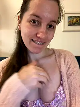 Snapshot of Nicole-Ray chatting on October 2025 05:48:02 AM Nicole-Ray online show from October 2025 05:48:02 AM