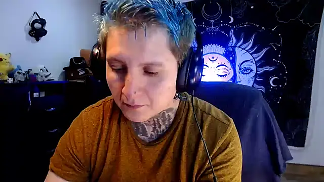 Marieblueeyes online show from February 2025 04:53:01 AM